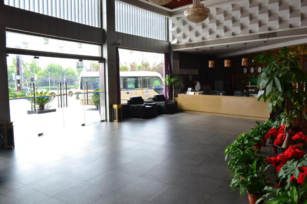 Jingyue 99 Inn Shanghai Pudong Airport Shiwan Branch Esterno foto